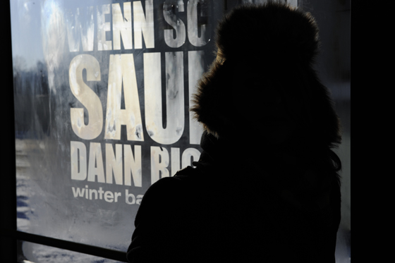 Sauna (Badeschiff), Dampfheadline., Leicht Beschlagen